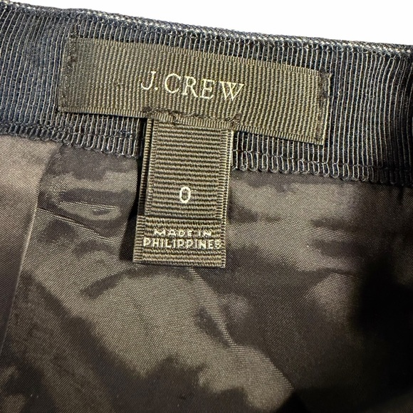 J. Crew ‘Plaza’ Flounce Mini Skirt in Navy Blue Wool-Blend Pinstripe Size 0 - Picture 4 of 16